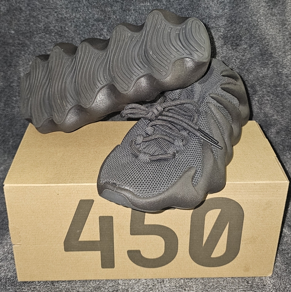 Adidas Yeezy 450 Onyx